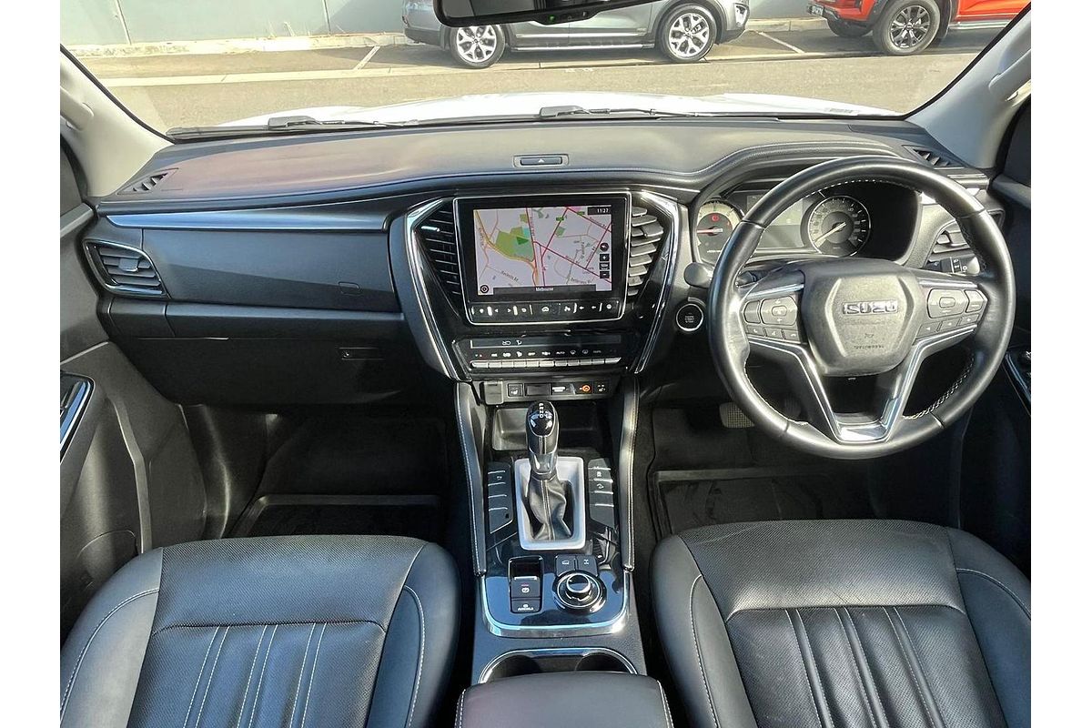 2021 Isuzu MU-X LS-T