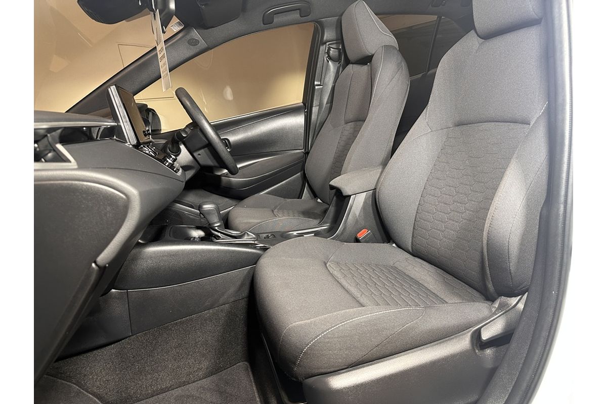 2022 Toyota Corolla Ascent Sport MZEA12R