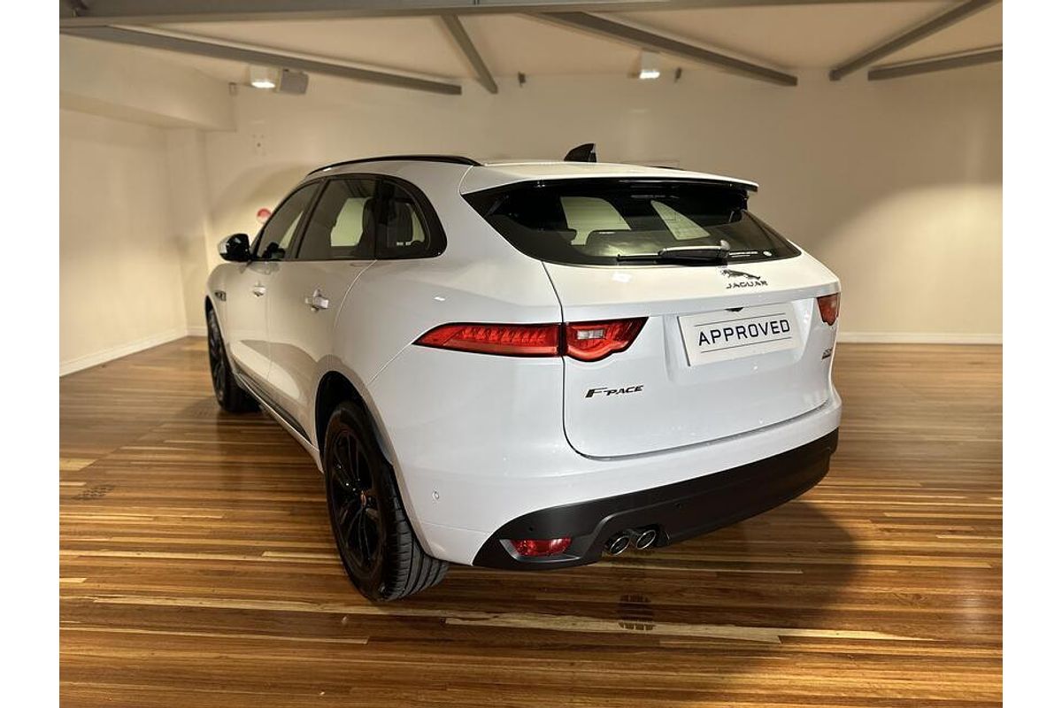 2020 Jaguar F-PACE 20d Chequered Flag X761