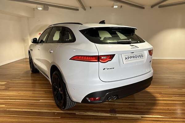 2020 Jaguar F-PACE 20d Chequered Flag X761