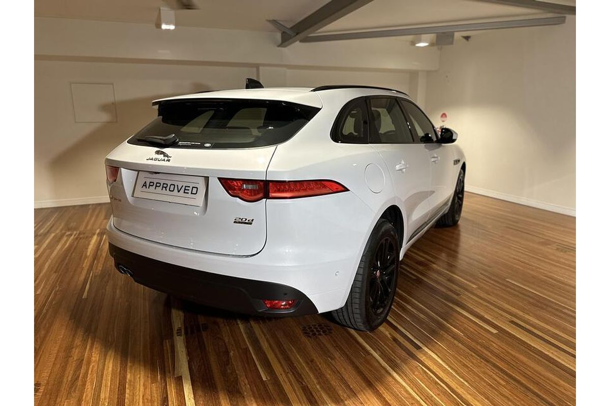 2020 Jaguar F-PACE 20d Chequered Flag X761