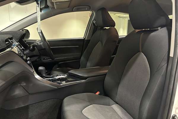 2019 Toyota Camry Ascent AXVH71R