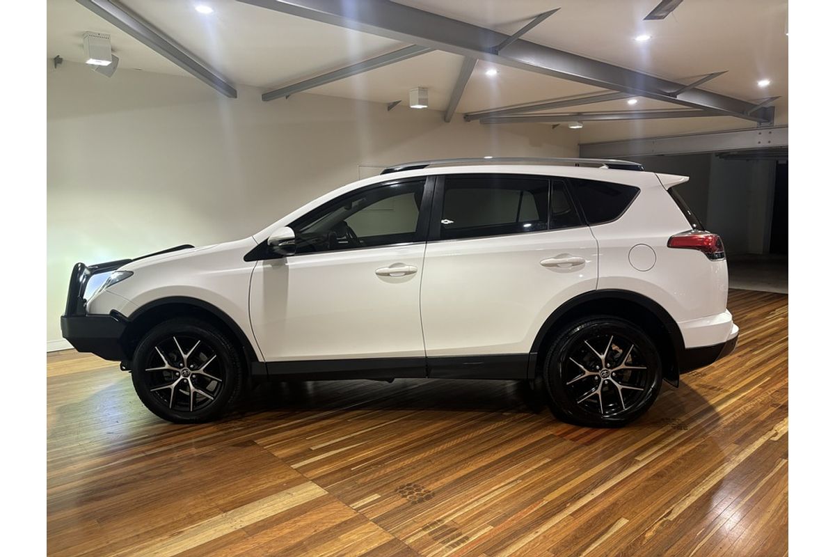 2018 Toyota RAV4 GXL ASA44R