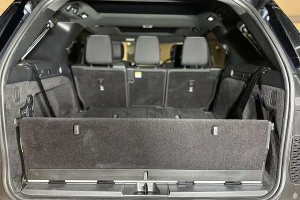 2021 Land Rover Discovery D300 R-Dynamic SE Series 5