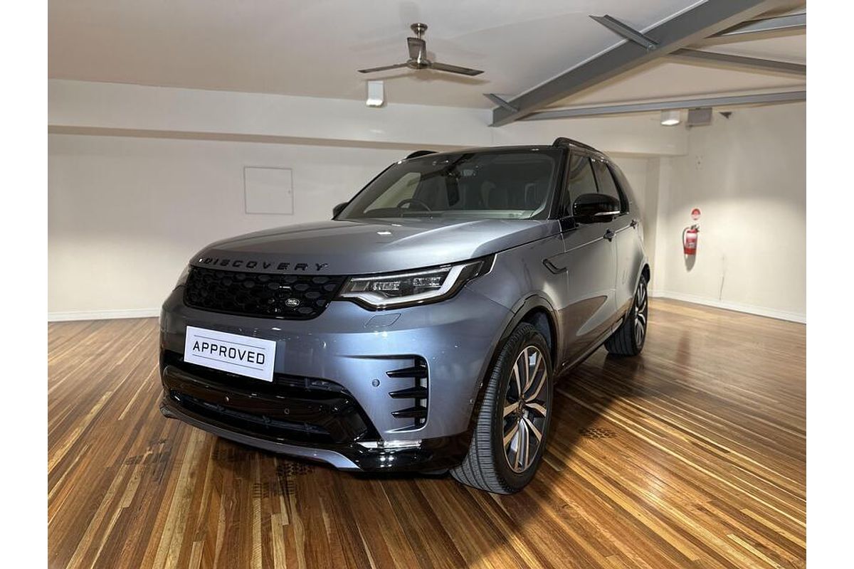 2021 Land Rover Discovery D300 R-Dynamic SE Series 5