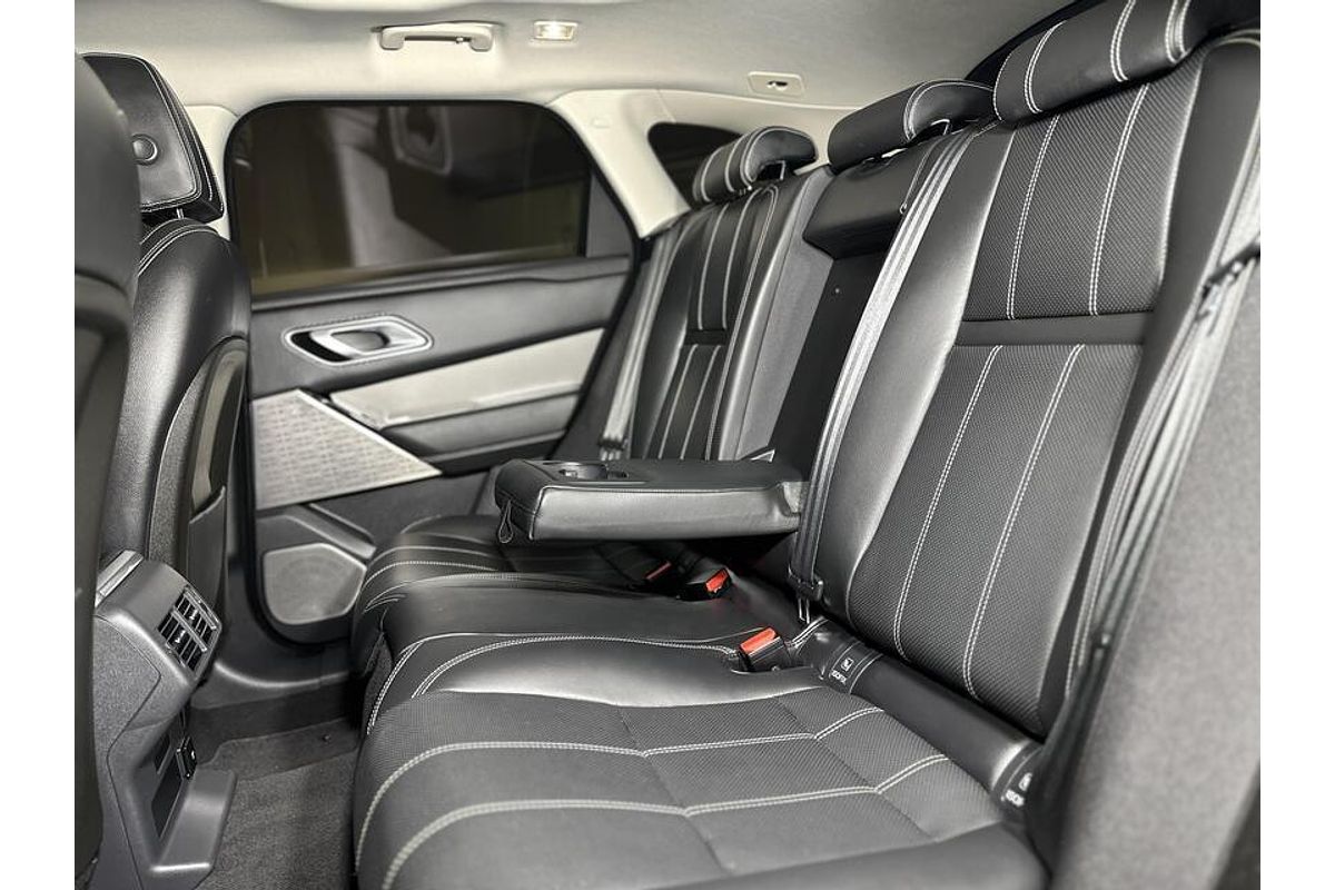 2019 Land Rover Range Rover Velar P250 SE L560