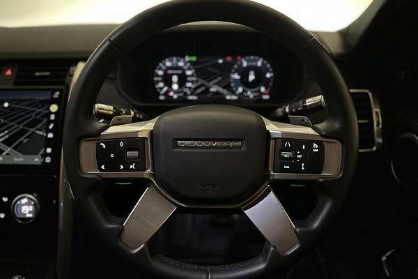 2021 Land Rover Discovery D300 R-Dynamic SE Series 5