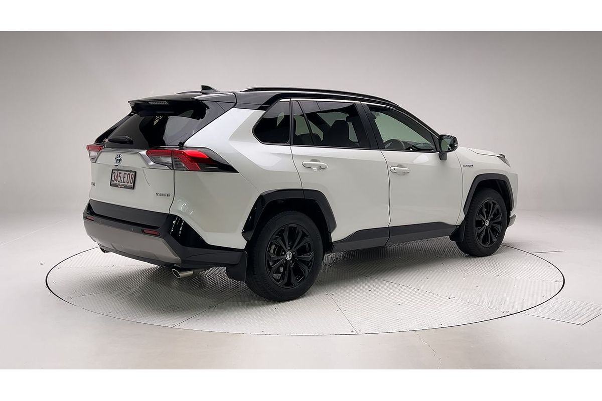 2022 Toyota RAV4 XSE AXAH52R