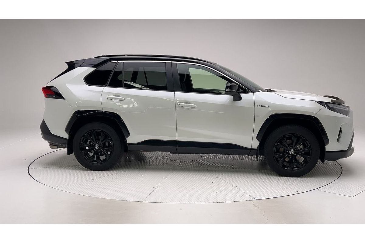 2022 Toyota RAV4 XSE AXAH52R