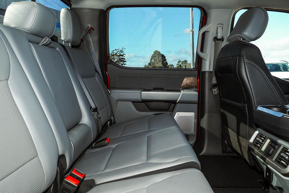 2024 Ford F-150 Lariat 4X4 SWB