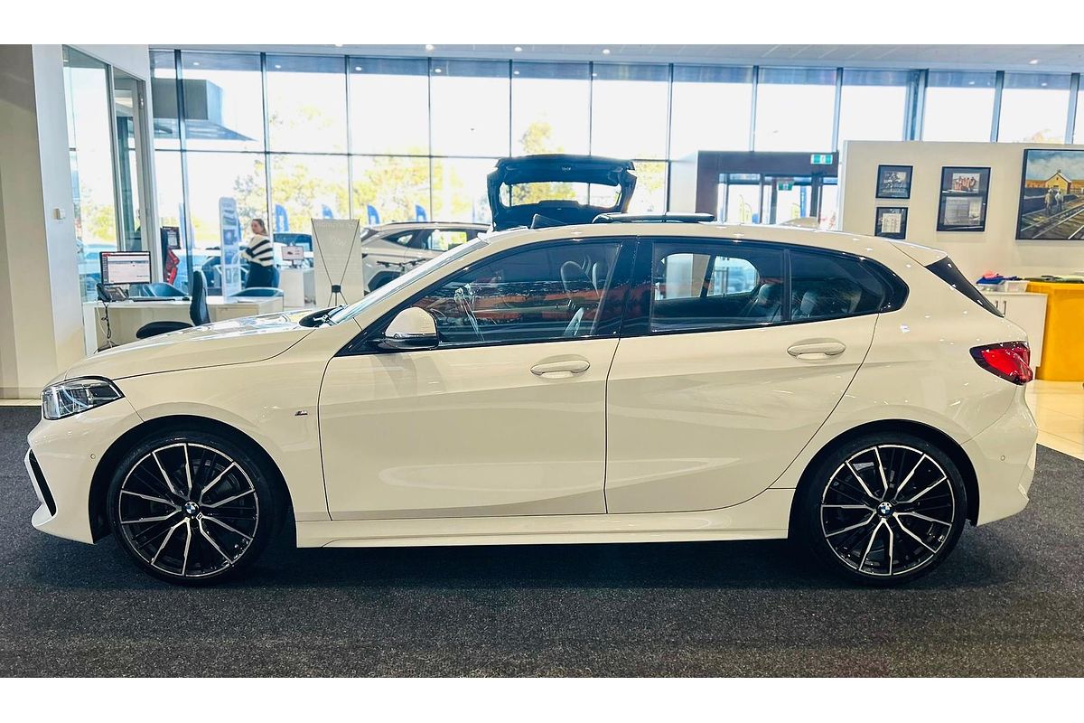 2019 BMW 1 Series 118i M Sport F40