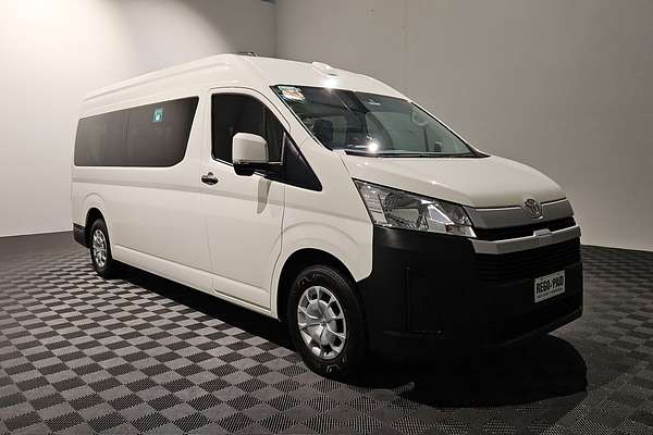 2022 Toyota Hiace Commuter GDH322R