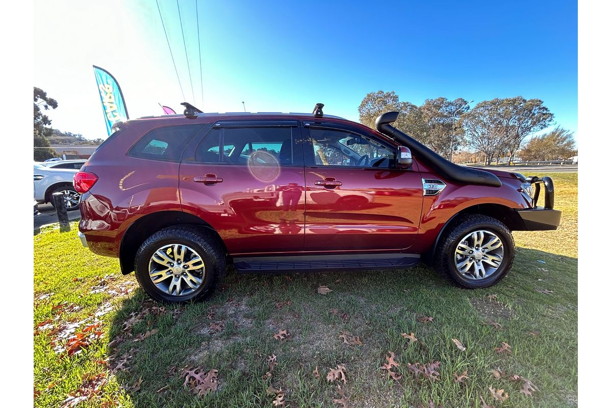 2015 Ford Everest Trend UA