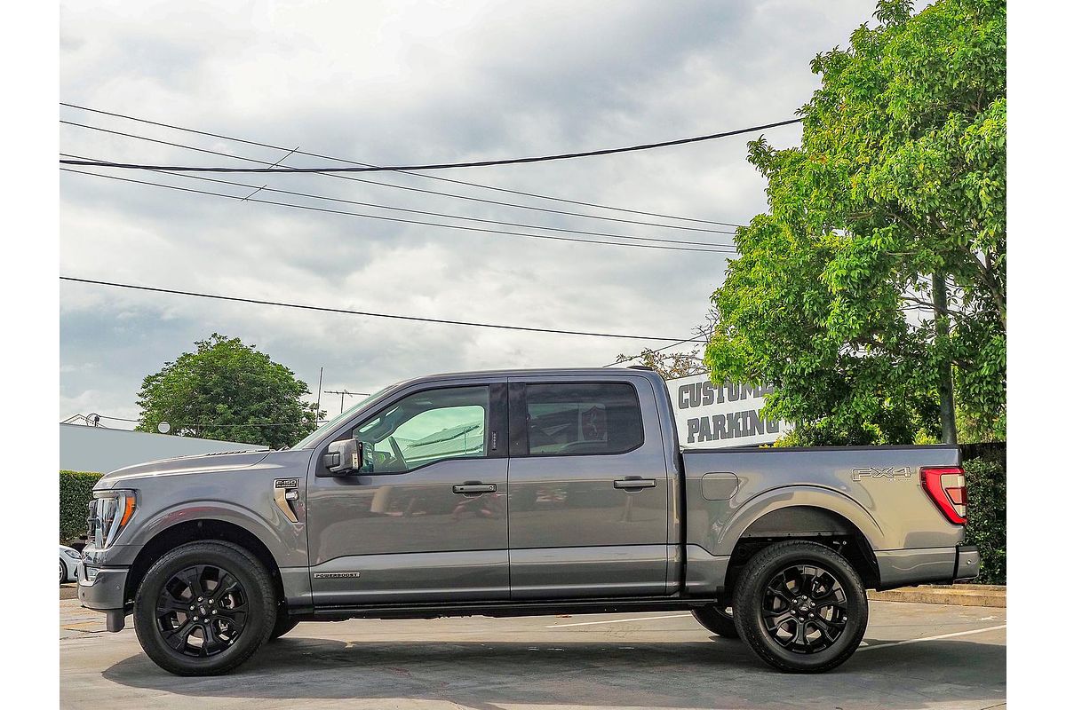 2022 Ford F-150 Platinum 4X4