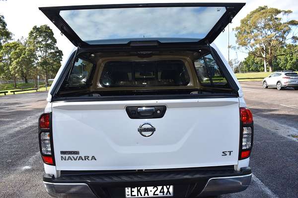 2015 Nissan Navara ST D23 4X4