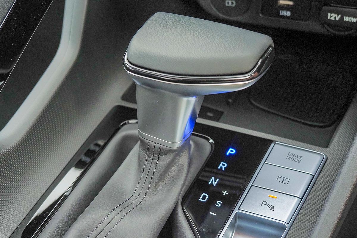 2024 Hyundai i30 Premium CN7.V2