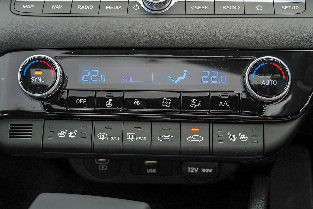 2024 Hyundai i30 Premium CN7.V2