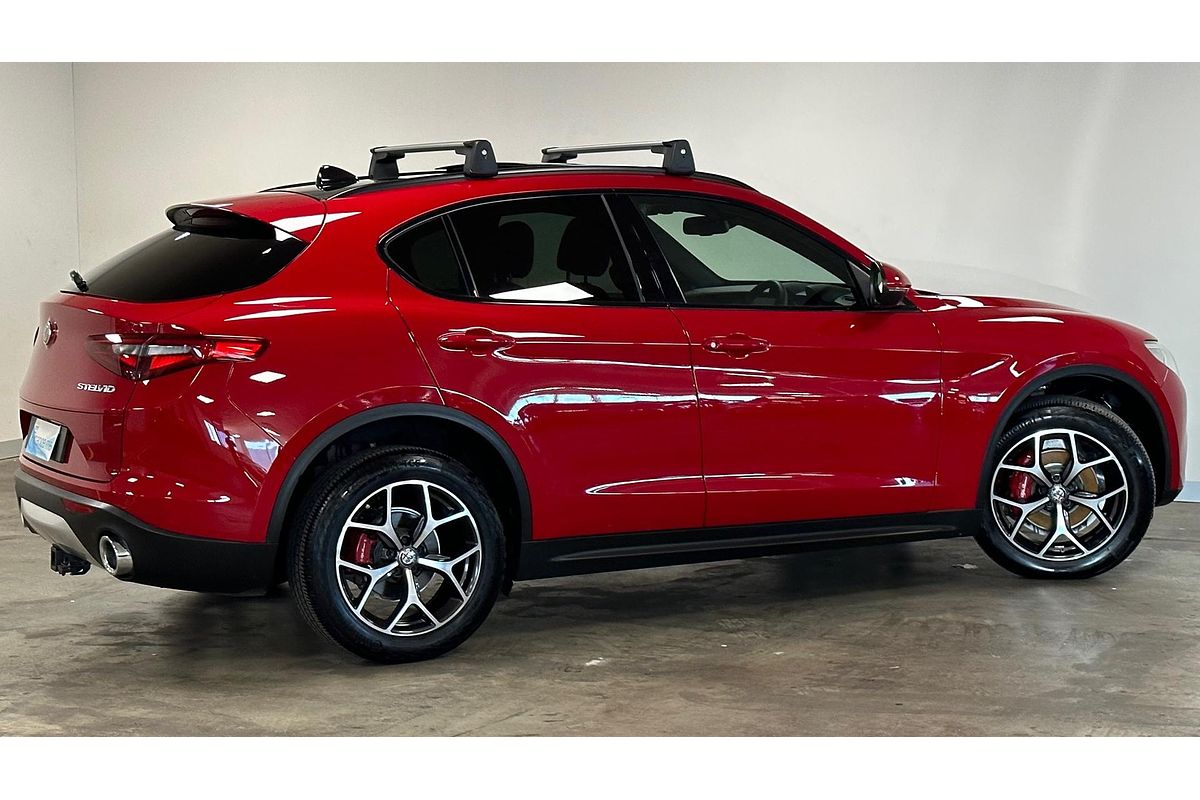 2017 Alfa Romeo Stelvio First Edition