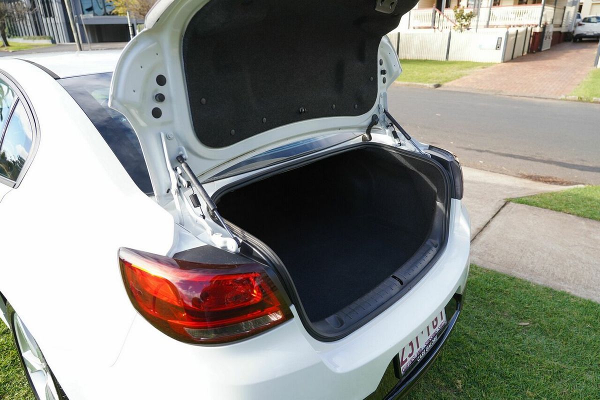 2015 Holden Commodore SV6 VF MY15