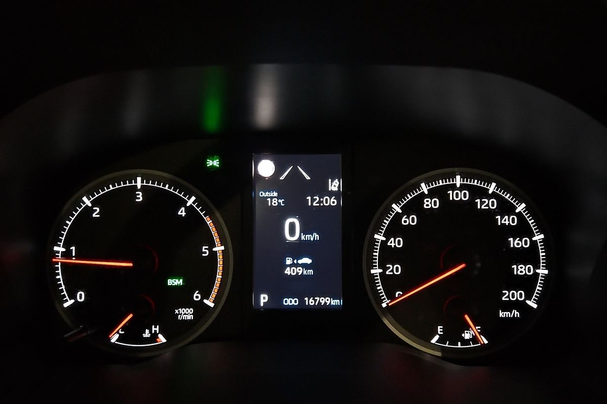 2022 Toyota Hiace Commuter GDH322R