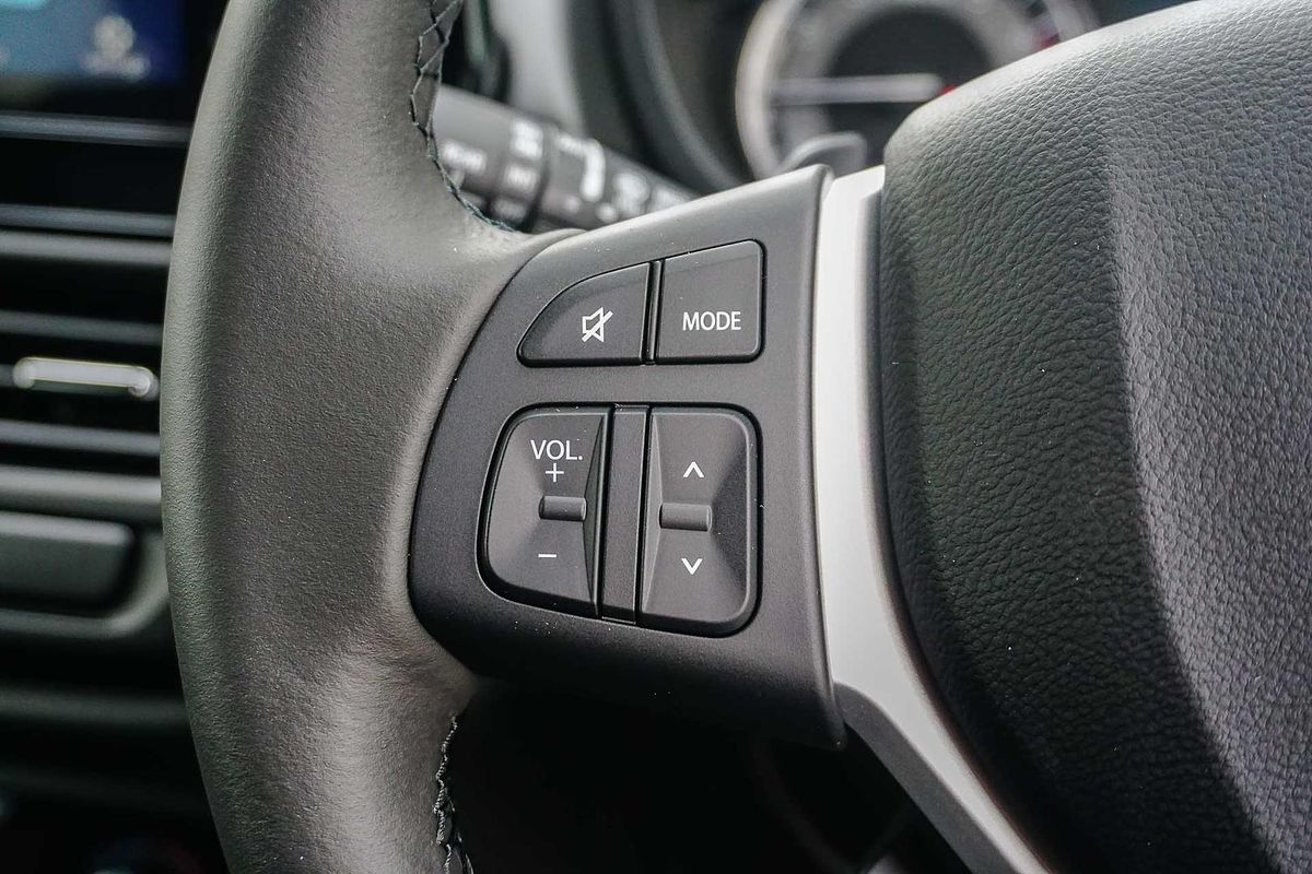 2024 Suzuki S-Cross JYB