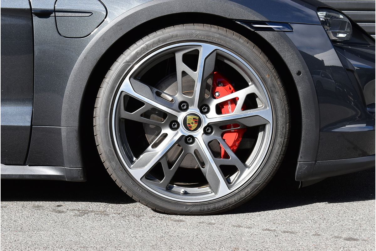 2023 Porsche Taycan 4S Y1B