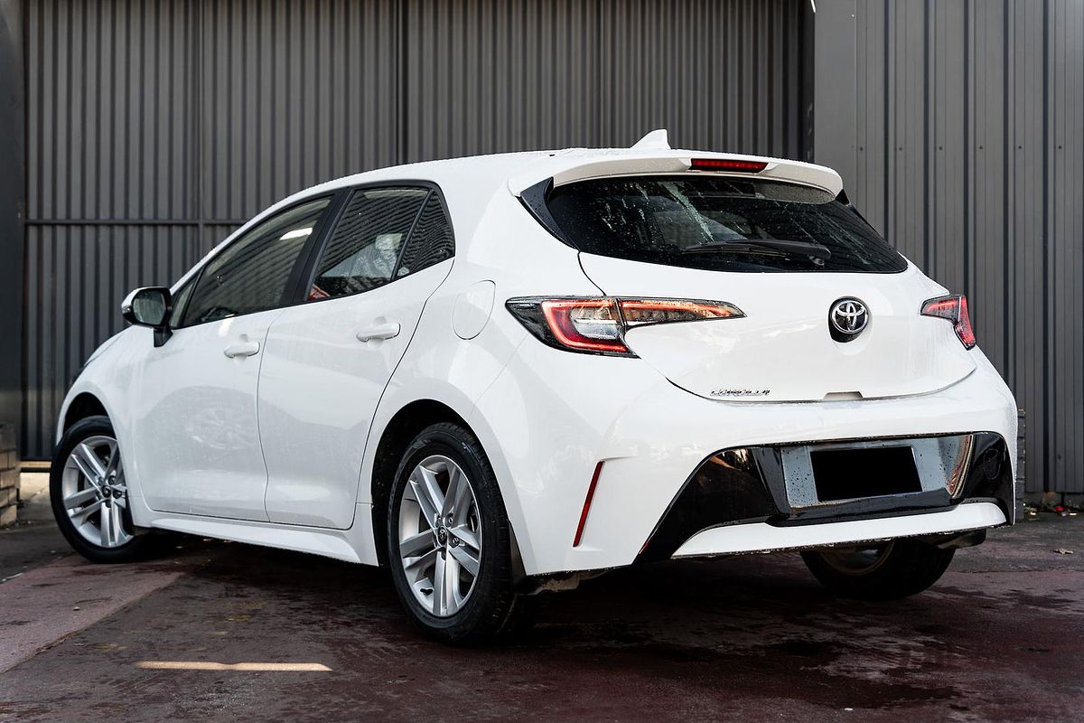 2021 Toyota Corolla Ascent Sport MZEA12R