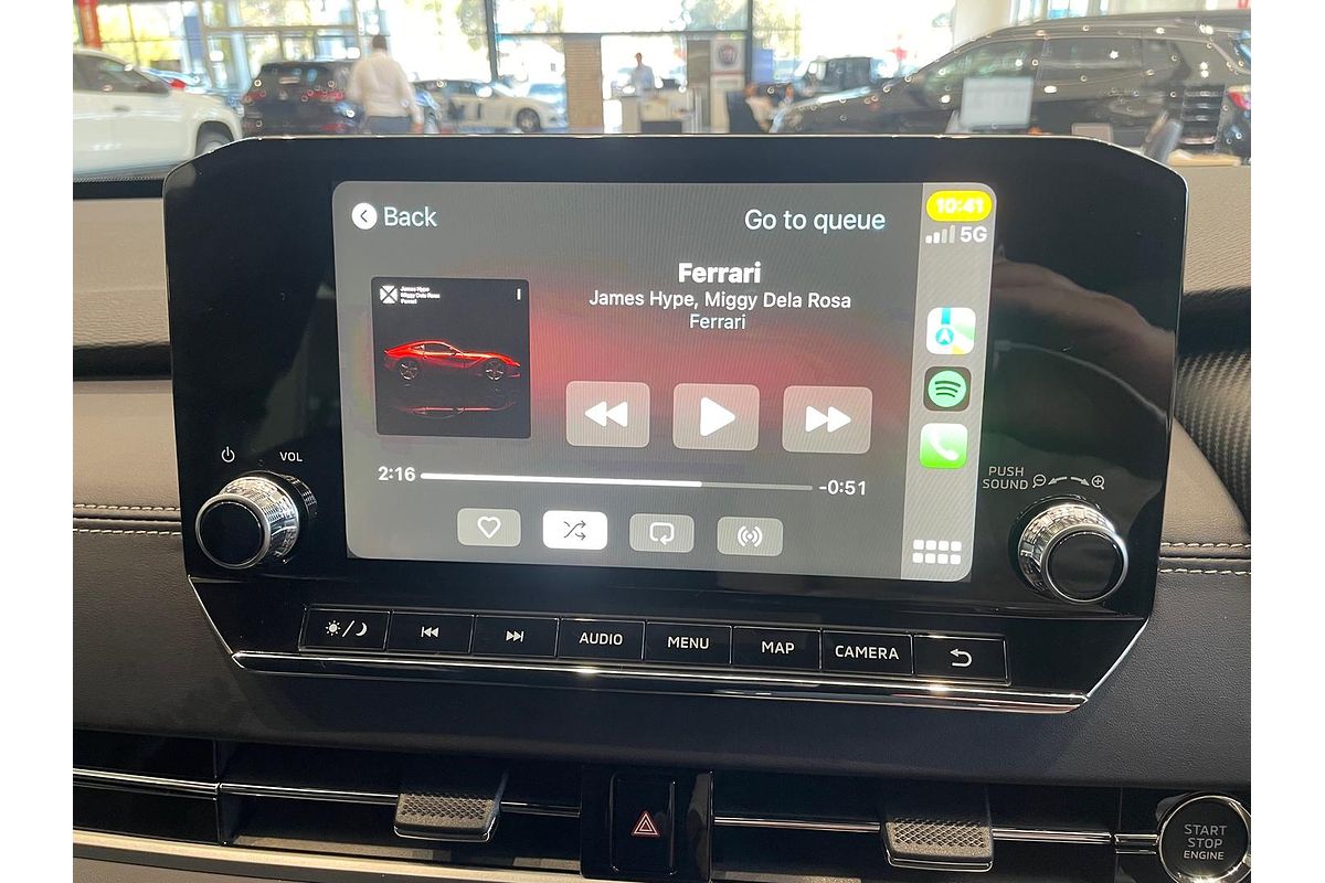2024 Mitsubishi Outlander Black Edition ZM
