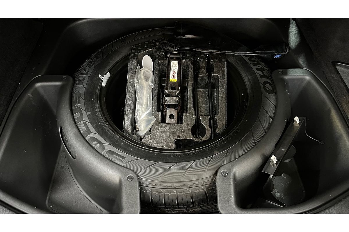 2013 Jeep Grand Cherokee Laredo WK MY2013