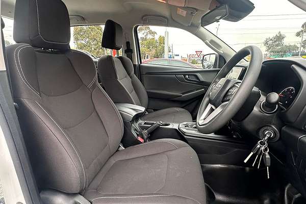 2023 Isuzu D-MAX SX 4X4