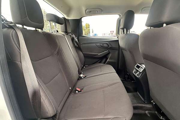 2023 Isuzu D-MAX SX 4X4