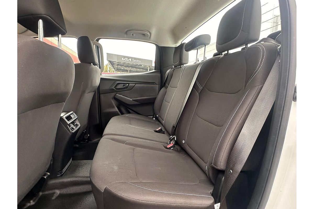 2023 Isuzu D-MAX SX 4X4