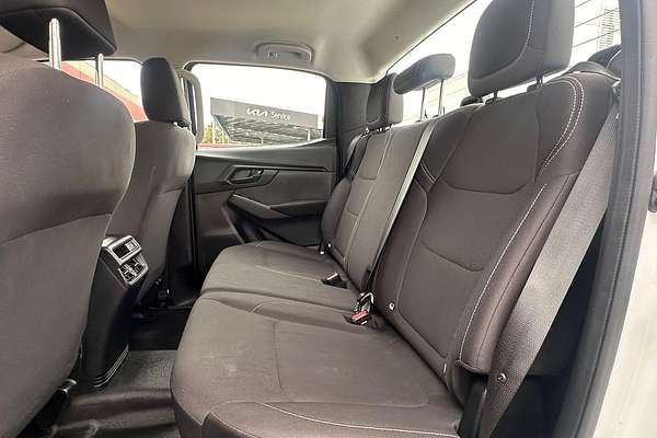 2023 Isuzu D-MAX SX 4X4