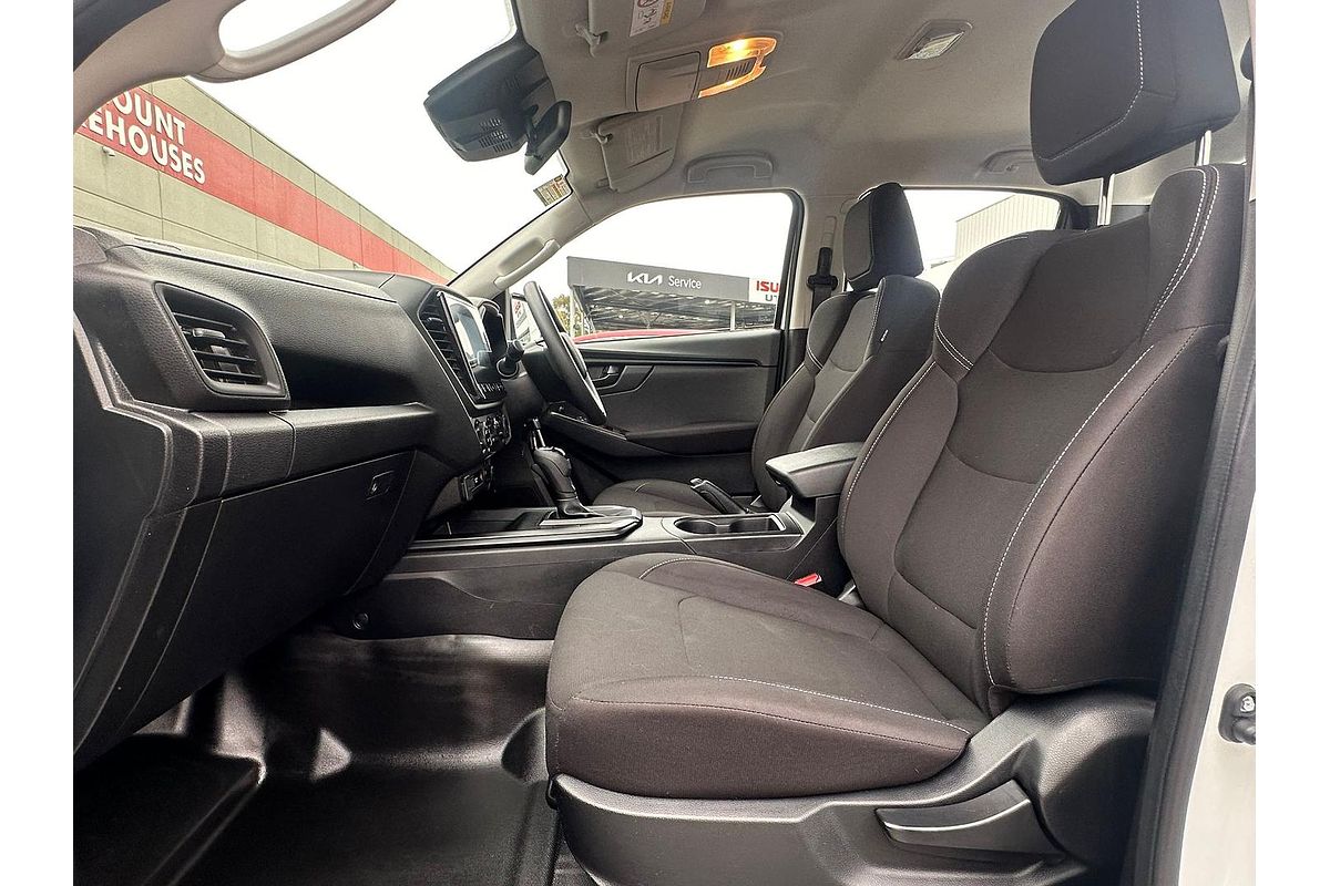 2023 Isuzu D-MAX SX 4X4