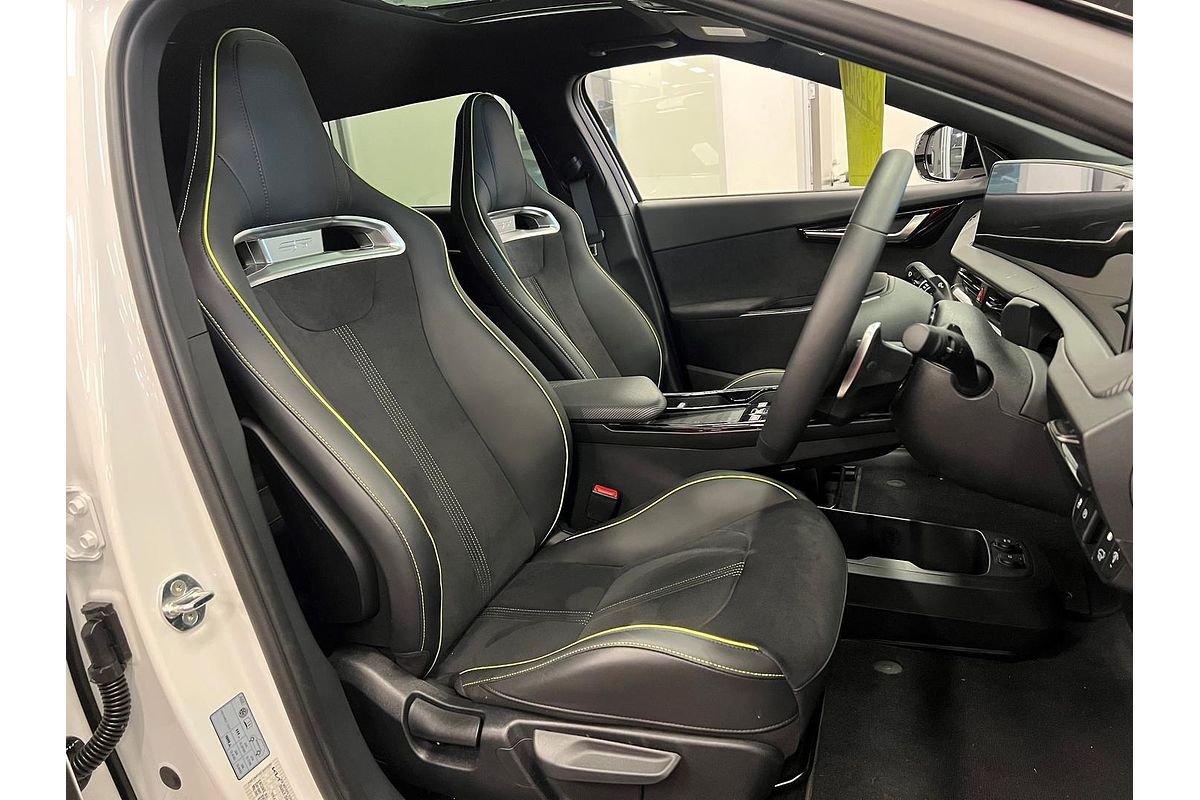 2022 Kia EV6 GT CV
