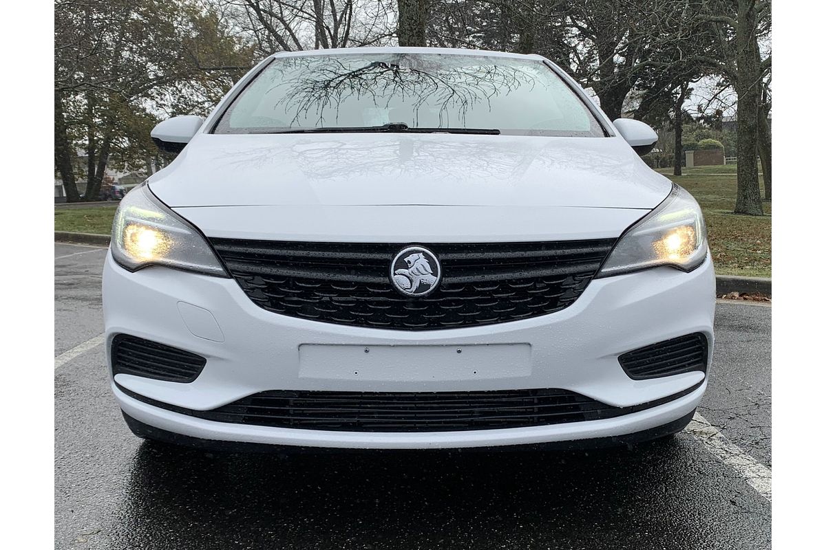 2018 Holden Astra R+ BK