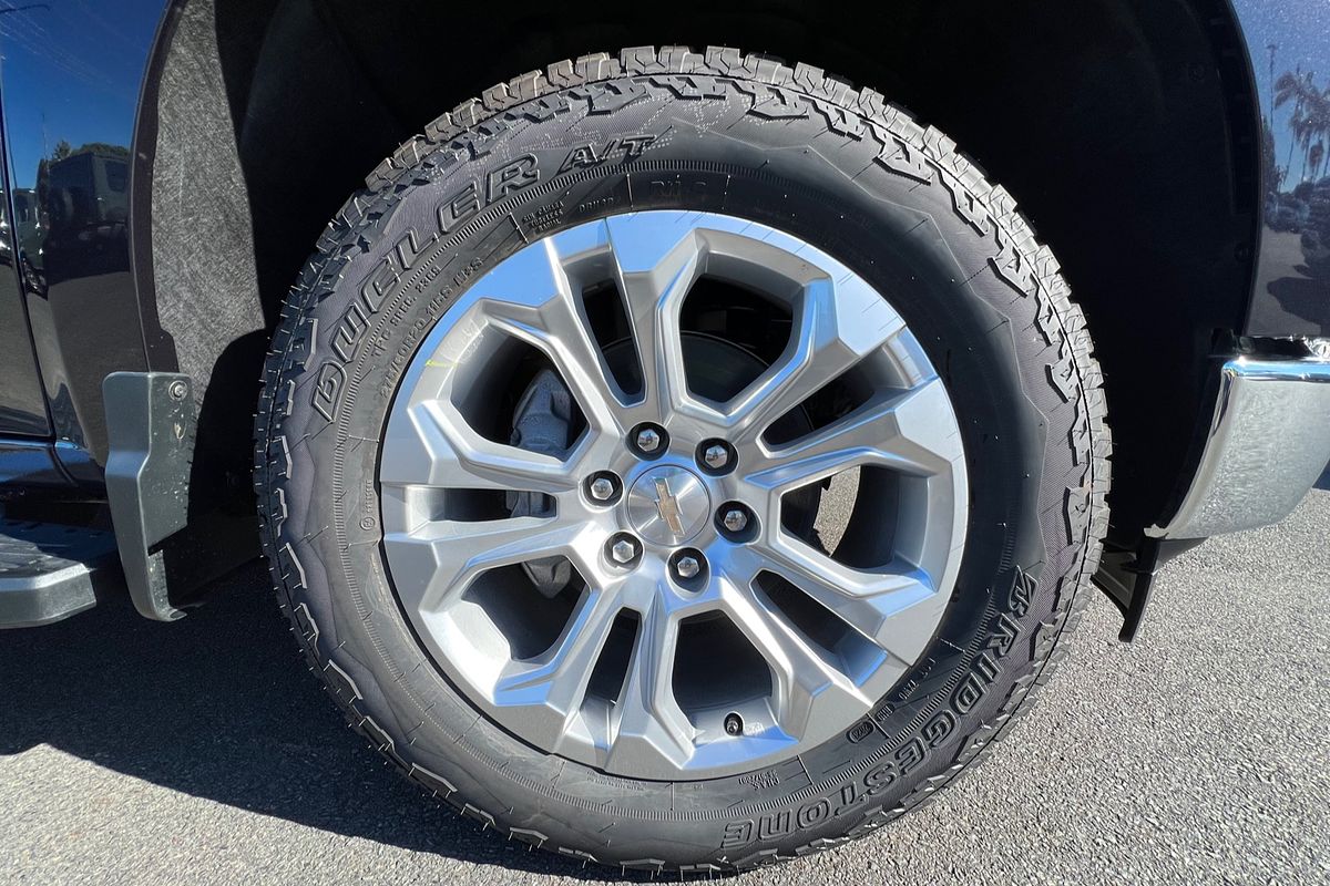 2023 Chevrolet Silverado 1500 LTZ Premium W/Tech Pack T1 4X4