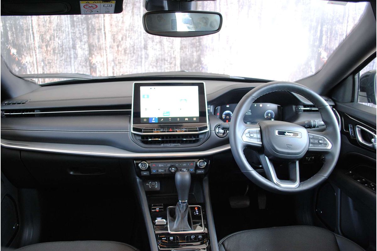 2023 Jeep Compass S-Limited M6