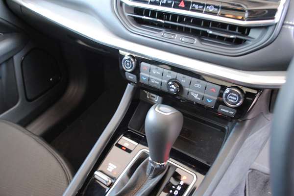 2023 Jeep Compass S-Limited M6