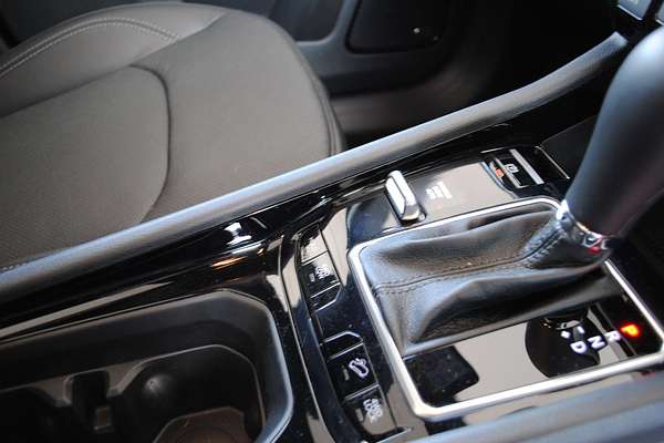 2023 Jeep Compass S-Limited M6