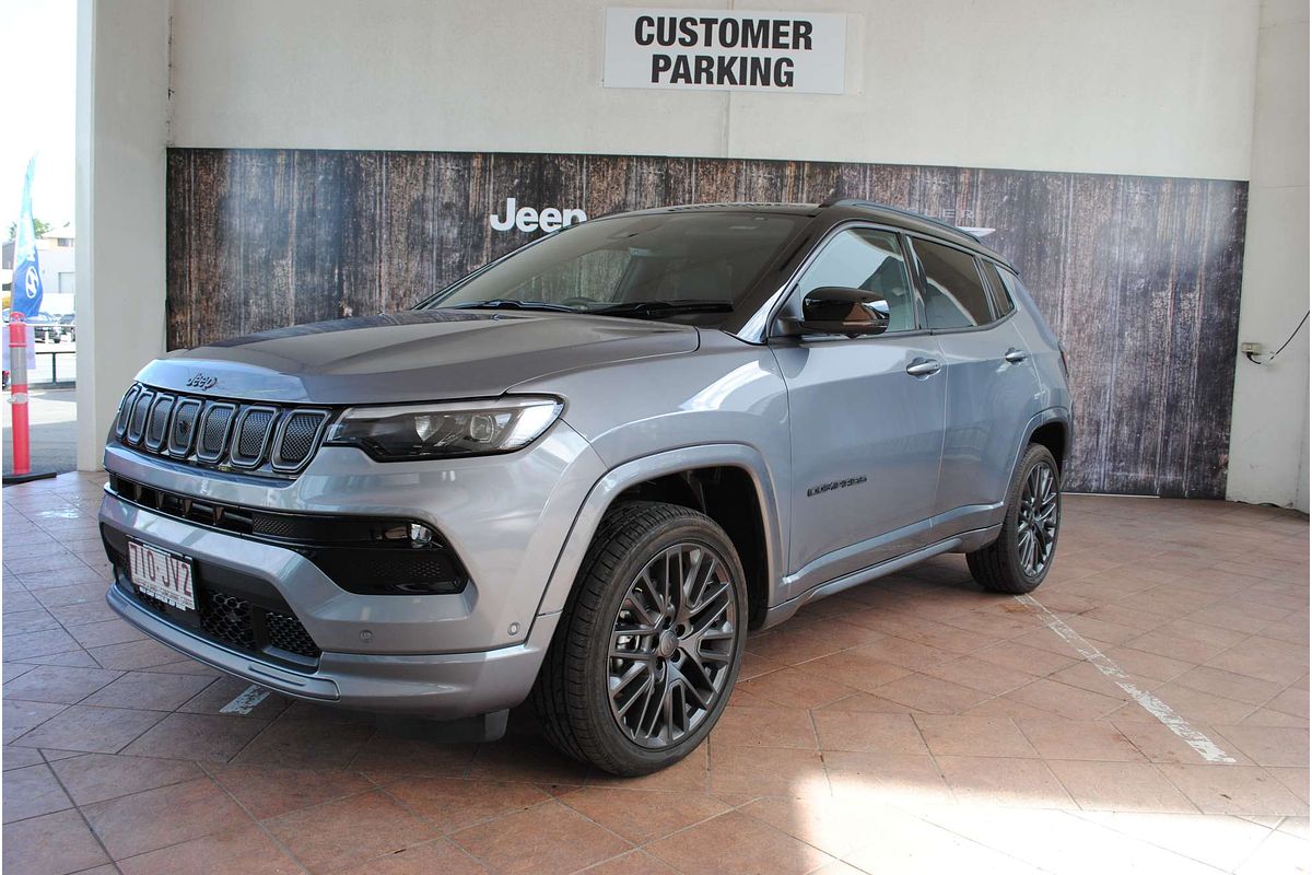 2023 Jeep Compass S-Limited M6