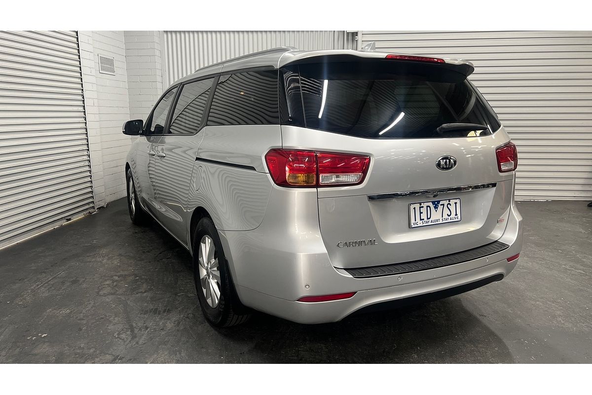 2015 Kia Carnival Si YP