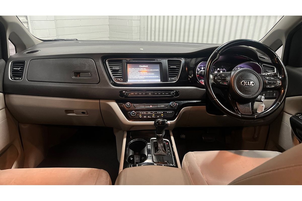 2015 Kia Carnival Si YP