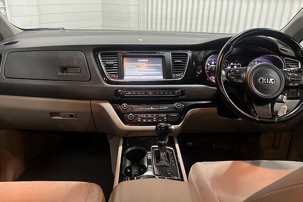 2015 Kia Carnival Si YP