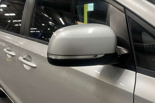 2015 Kia Carnival Si YP