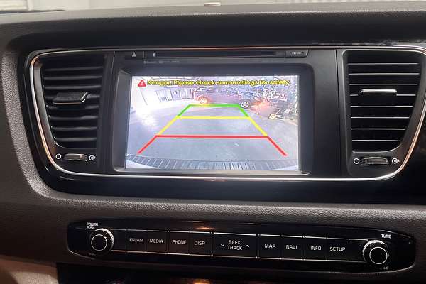 2015 Kia Carnival Si YP