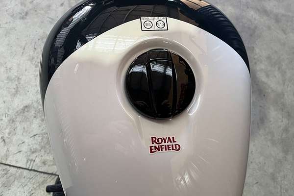 2024 Royal Enfield SHOTGUN 650