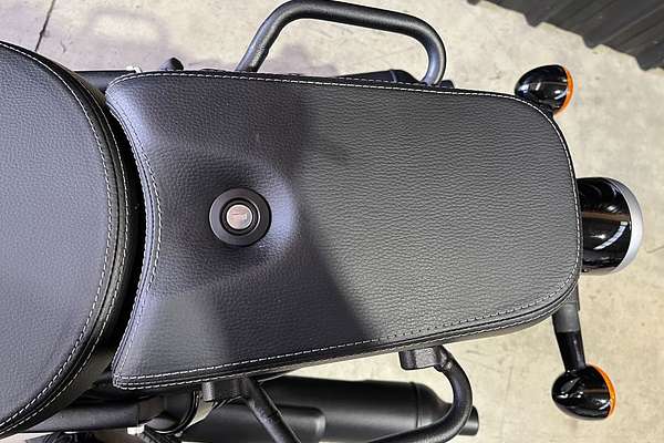 2024 Royal Enfield SHOTGUN 650