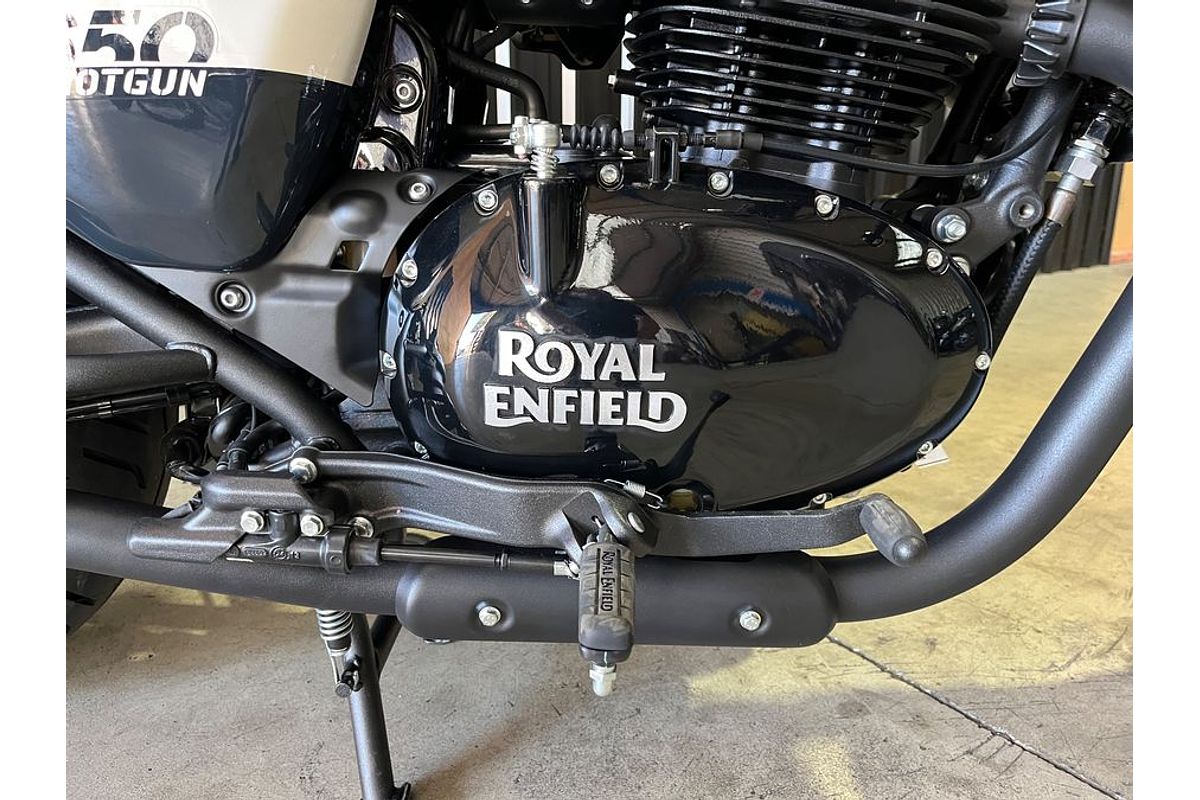 2024 Royal Enfield SHOTGUN 650