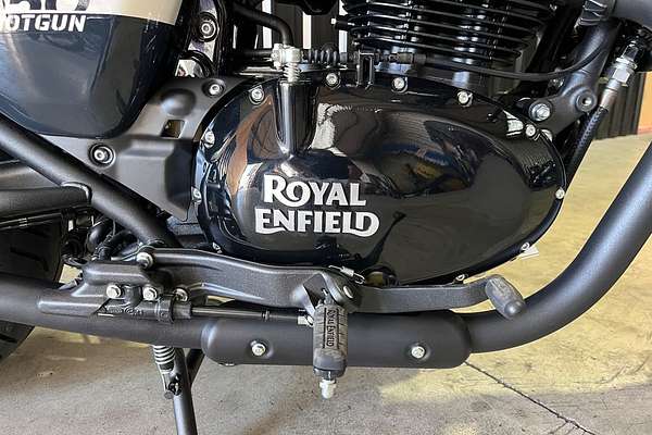 2024 Royal Enfield SHOTGUN 650